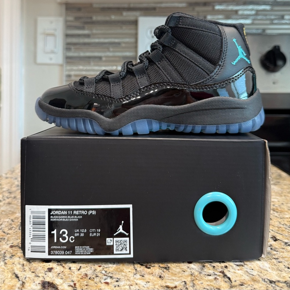 Kids Jordan 11 Retro (PS)
